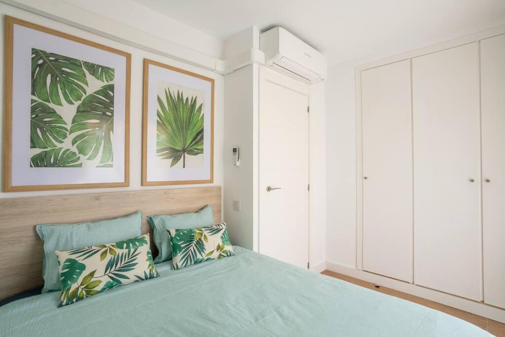 Sea View, Pool, Free Parking, Wifi, Port Aventura Apartment Salou Bagian luar foto